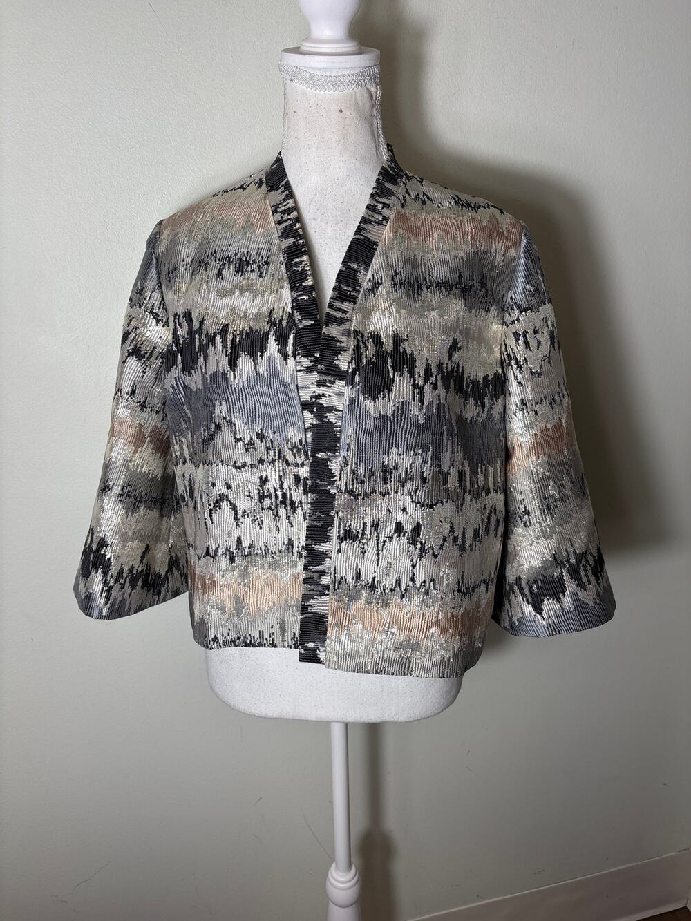 NWT Grace Chuang Silver Gold Open Front Cropped Dressy Jacket Sz XS